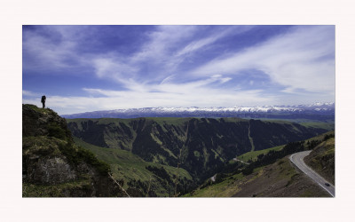 天山山脈  ( Tien Shan Mountains )을 넘으며.....