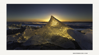 ICEBERG  BEACH