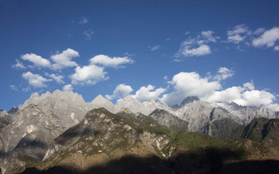 설산의여름