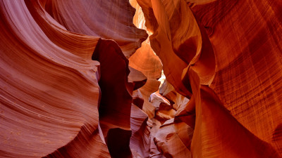 앤털롭 캐년 (Antelope Canyon) 지하 세계의 빛