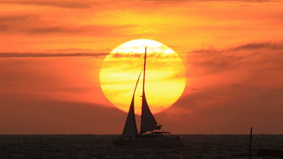 sailling boat